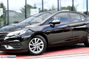 Opel Astra 2021 1.2 110 KM