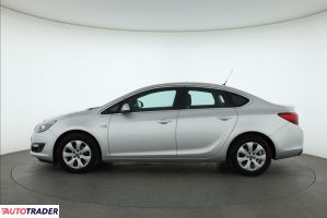 Opel Astra 2018 1.4 138 KM