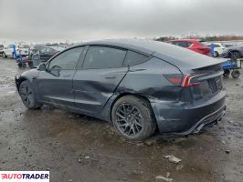 Tesla Model 3 2025