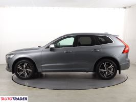 Volvo XC60 2019 2.0 246 KM