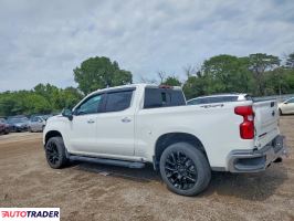 Chevrolet Silverado 2025 6