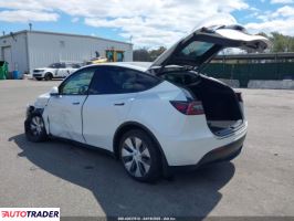 Tesla Model Y 2023 Tesla Model Y 2023