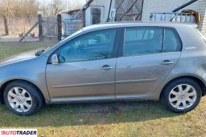 Volkswagen Golf 2007 1.6 102 KM