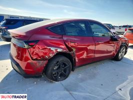 Tesla Model Y 2026