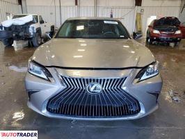 Lexus ES 2019 3