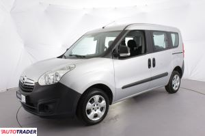 Opel Combo 2016 1.2 Opel Combo 2016 1.2