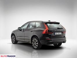 Volvo XC60 2023 2.0 197 KM