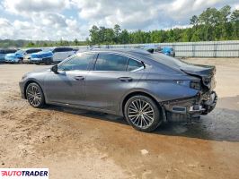 Lexus ES 2022 3
