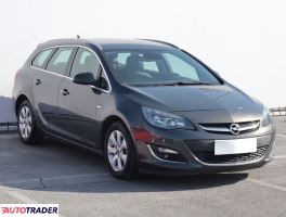 Opel Astra 2013 1.7 108 KM