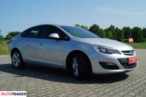 Opel Astra 2013 1.6 115 KM Opel Astra 2013 1.6 115 KM