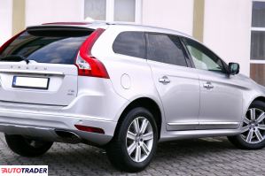 Volvo XC60 2016 2.0 306 KM