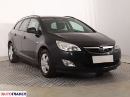 Opel Astra 2011 1.4 138 KM