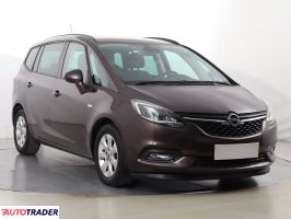 Opel Zafira 2017 1.4 138 KM