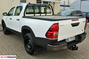 Toyota Hilux 2017 2.4 150 KM Toyota Hilux 2017 2.4 150 KM