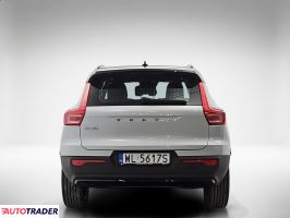 Volvo XC40 2021 1.5 180 KM