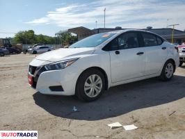 Nissan Versa 2020 1