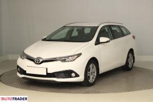 Toyota Auris 2016 1.6 130 KM
