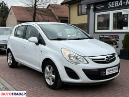 Opel Corsa 2012 1.4 101 KM