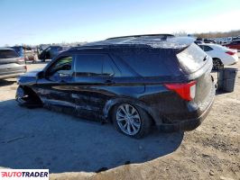 Ford Explorer 2022 2