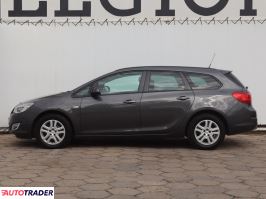 Opel Astra 2012 1.4 138 KM