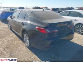 Toyota Camry 2025 2
