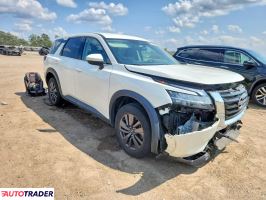Nissan Pathfinder 2022 3