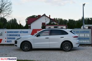Porsche Cayenne 2019 3.0 340 KM Porsche Cayenne 2019 3.0 340 KM