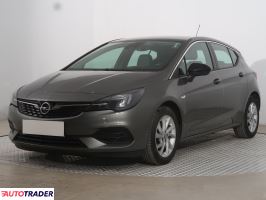 Opel Astra 2021 1.2 143 KM