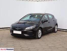 Opel Astra 2021 1.2 143 KM