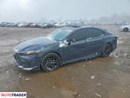 Toyota Camry 2025 2