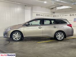 Toyota Auris 2013 1.6 132 KM