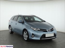 Toyota Auris 2014 2.0 122 KM