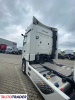 Mercedes Actros