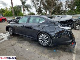 Nissan Altima 2025 2