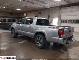 Toyota Tacoma 2019 3