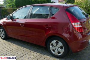 Hyundai i30 2010 1.4 109 KM