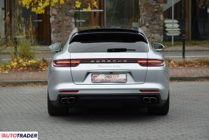 Porsche Panamera 2019 4.0 550 KM