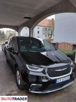 Chrysler Pacifica 2025 3.6 291 KM