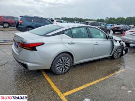 Nissan Altima 2024 2