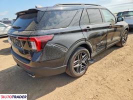 Ford Explorer 2025 3