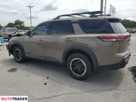 Nissan Pathfinder 2023 3