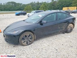 Tesla Model 3 2024