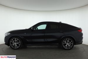 BMW X6 2020 3.0 335 KM