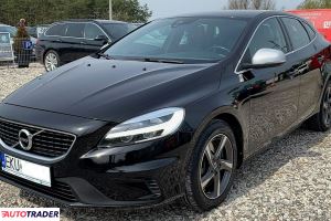 Volvo V40 2017 2.0 150 KM Volvo V40 2017 2.0 150 KM