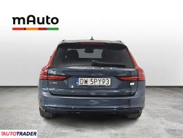Volvo V90 2021 2.0 303 KM Volvo V90 2021 2.0 303 KM
