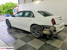 Chrysler 300C 2021 3