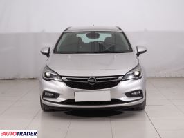 Opel Astra 2019 1.6 108 KM