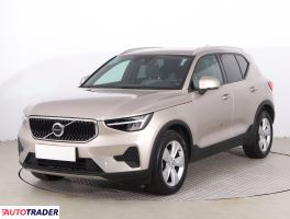 Volvo XC40 2023 1.5 127 KM