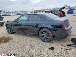 Chrysler 300C 2022 3