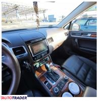 Volkswagen Touareg 2010 3.0 239 KM